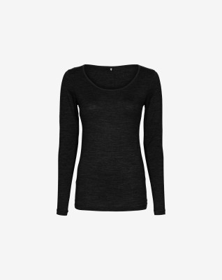 Uldsæt med langærmet sort t-shirt og sorte leggings -JBS of Denmark Women